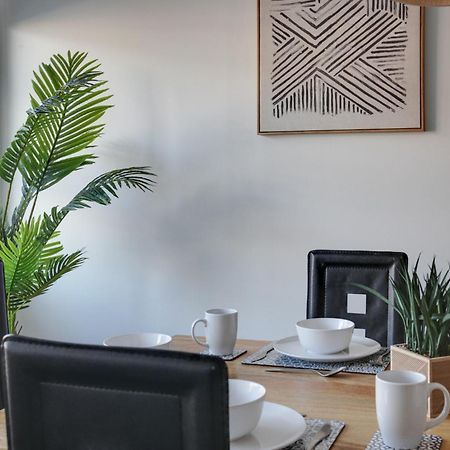 Vila Niche Sunrise Townhouse Chelmsford Exteriér fotografie